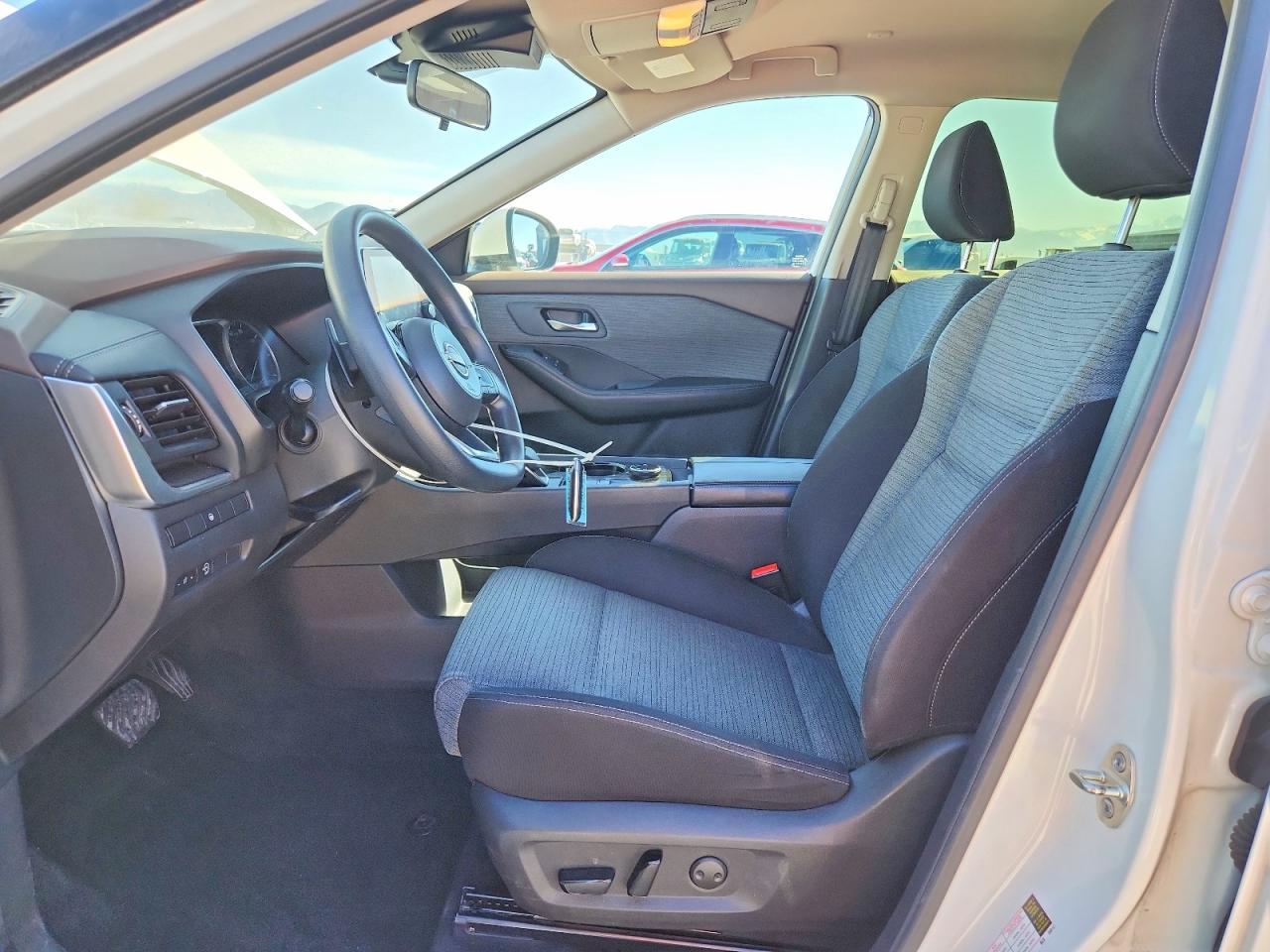 2023 NISSAN ROGUE SV photo 7