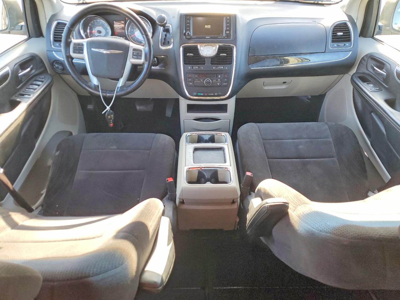 2013 CHRYSLER TOWN & COUNTRY TOURING photo 15