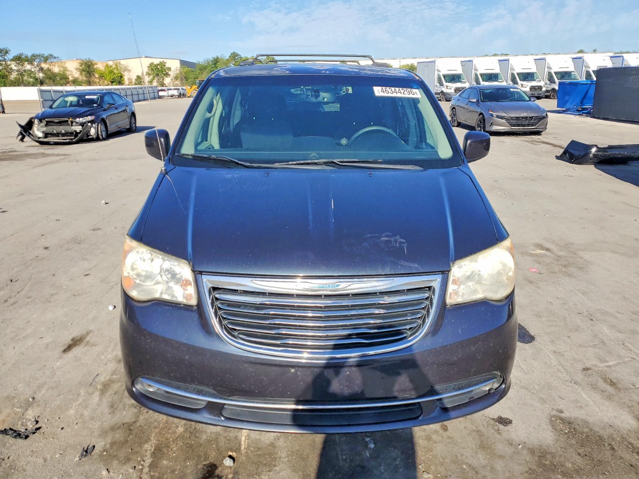 2013 CHRYSLER TOWN & COUNTRY TOURING photo 9