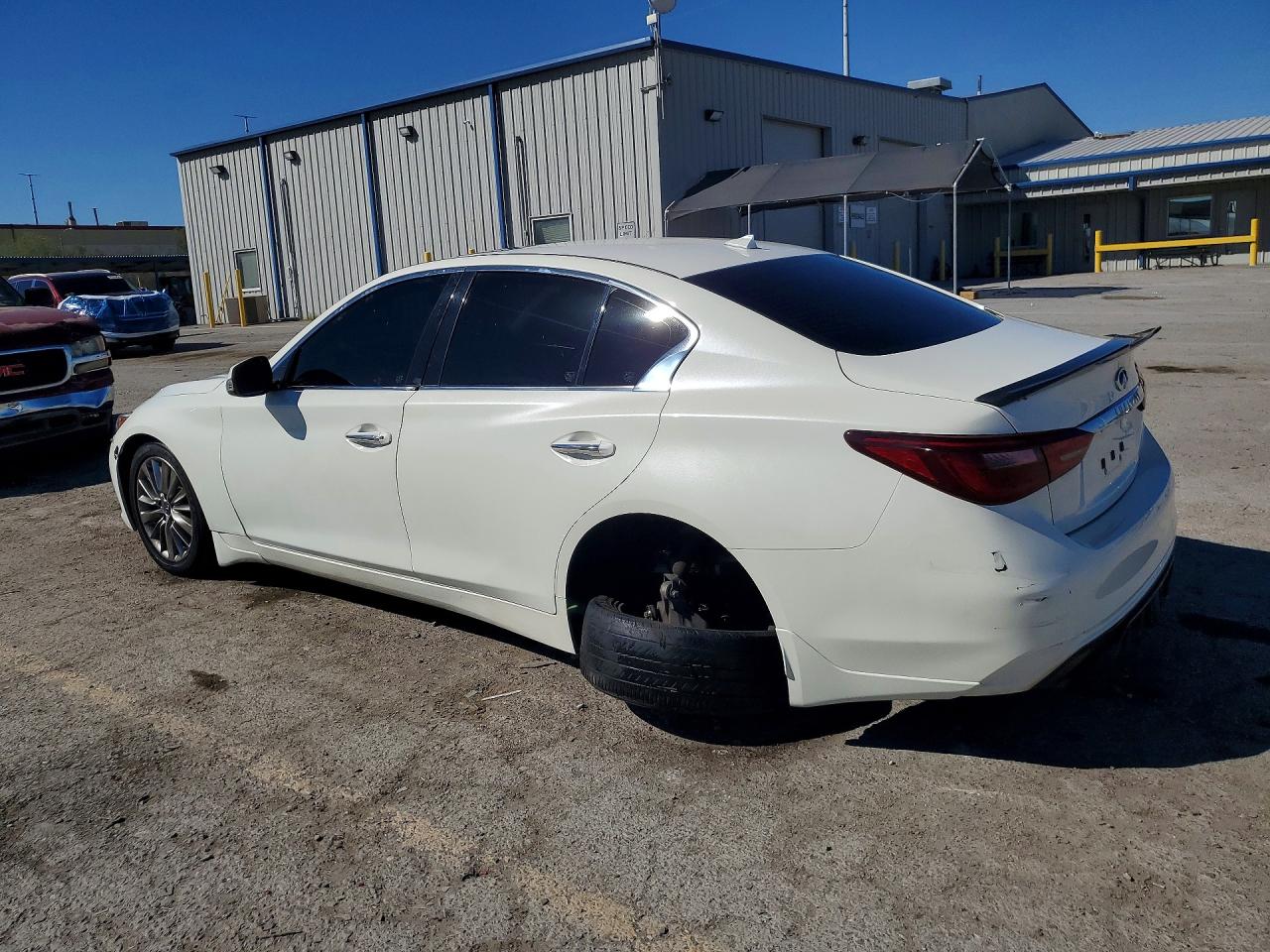 2018 INFINITI Q50 3.0T LUXE photo 3