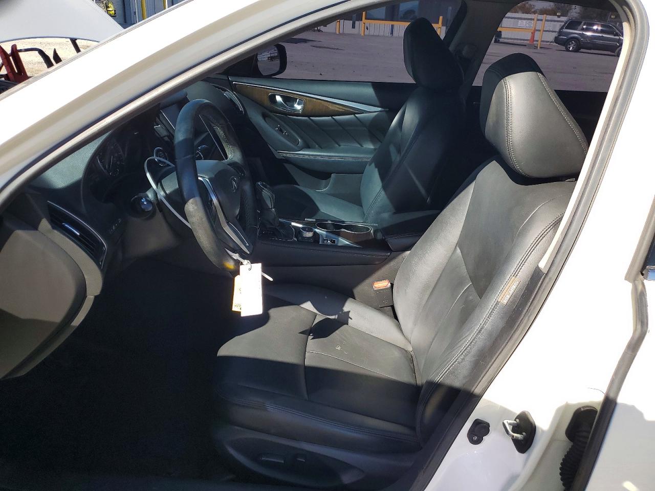 2018 INFINITI Q50 3.0T LUXE photo 13