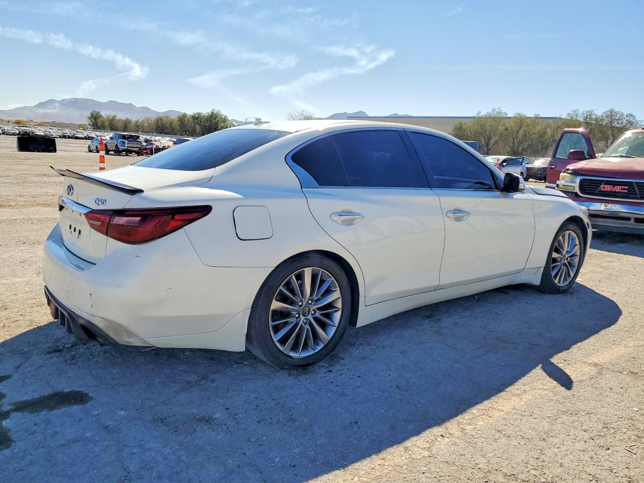 2018 INFINITI Q50 3.0T LUXE photo 5