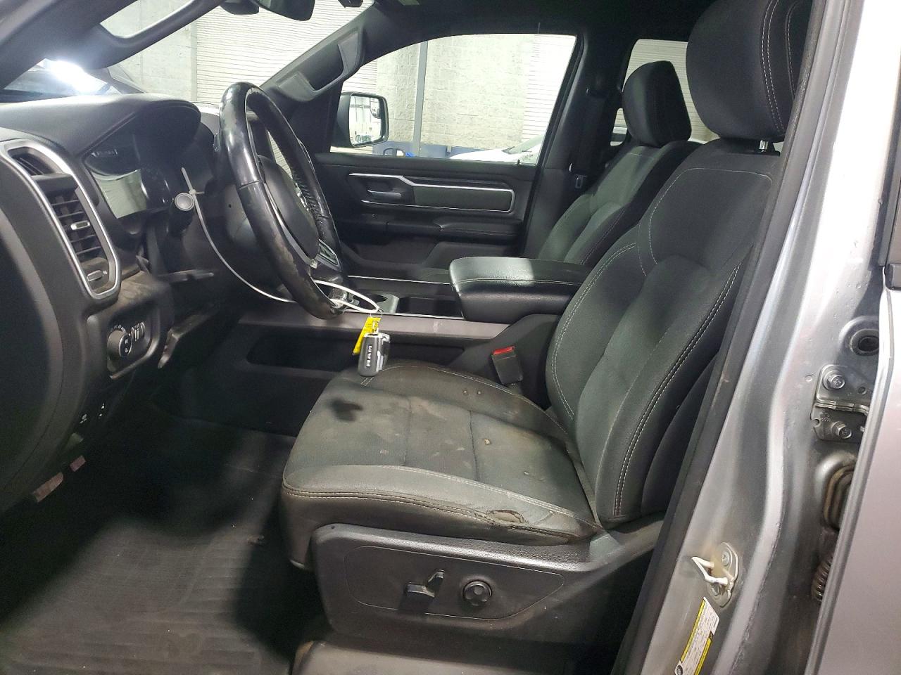 2019 RAM 1500 BIG HORN photo 13