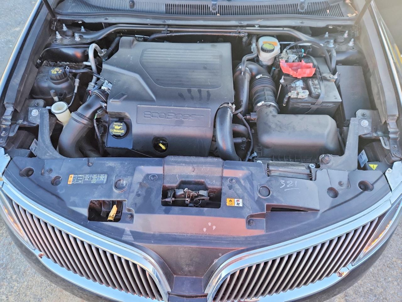 2013 LINCOLN MKS photo 21
