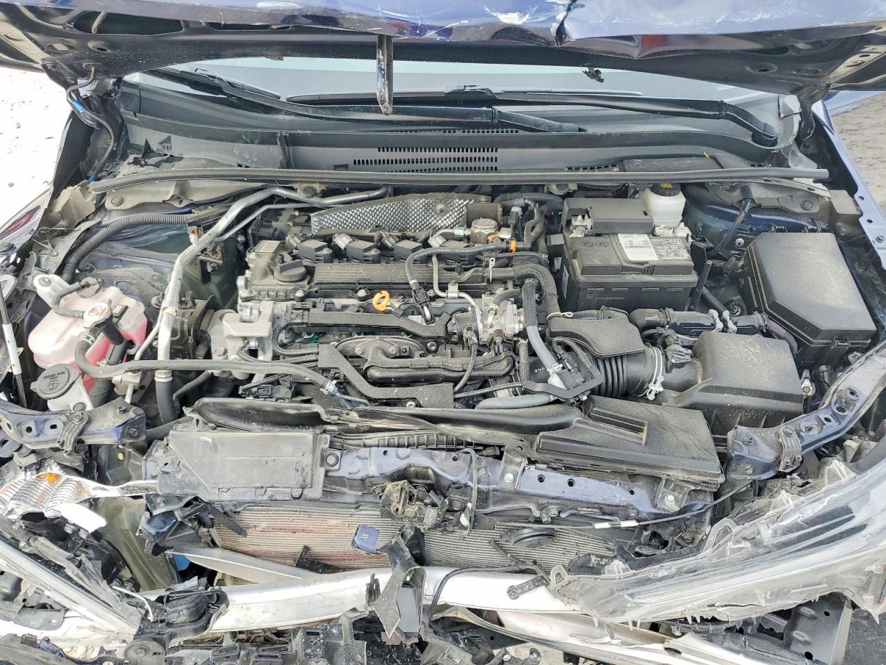 2025 TOYOTA COROLLA LE photo 11