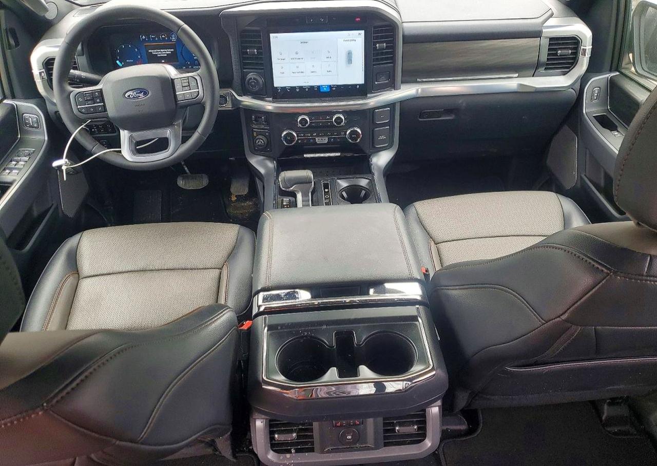 2025 FORD F150 LARIAT photo 22
