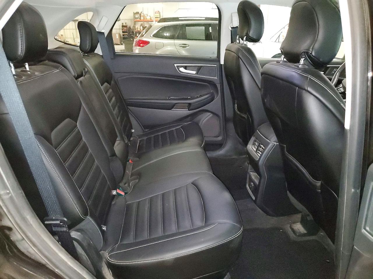 2019 FORD EDGE SEL photo 31