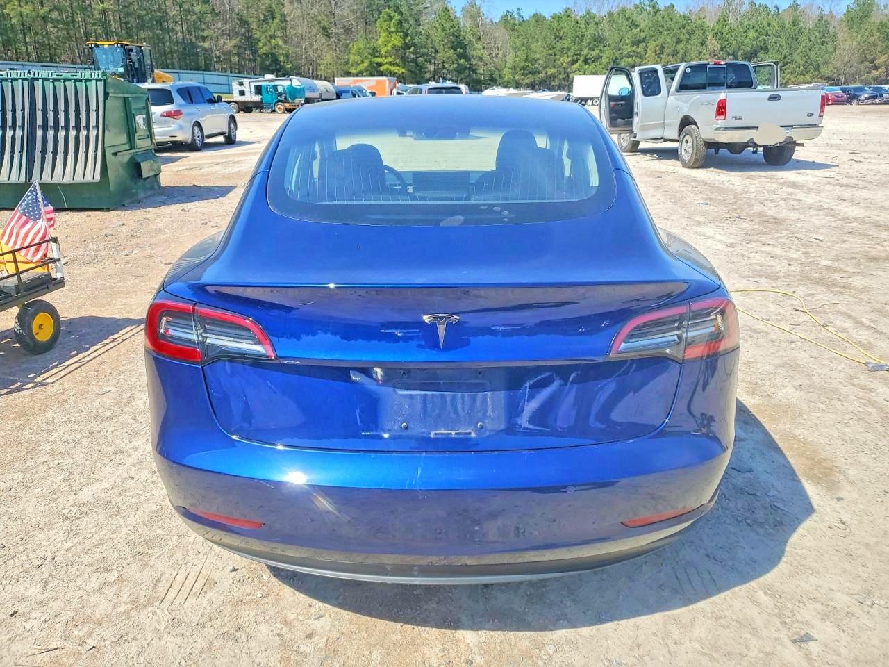 2018 TESLA MODEL 3 photo 6