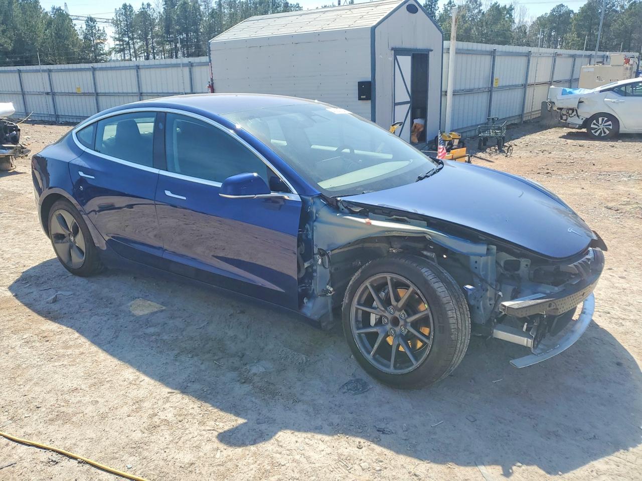 2018 TESLA MODEL 3 photo 4