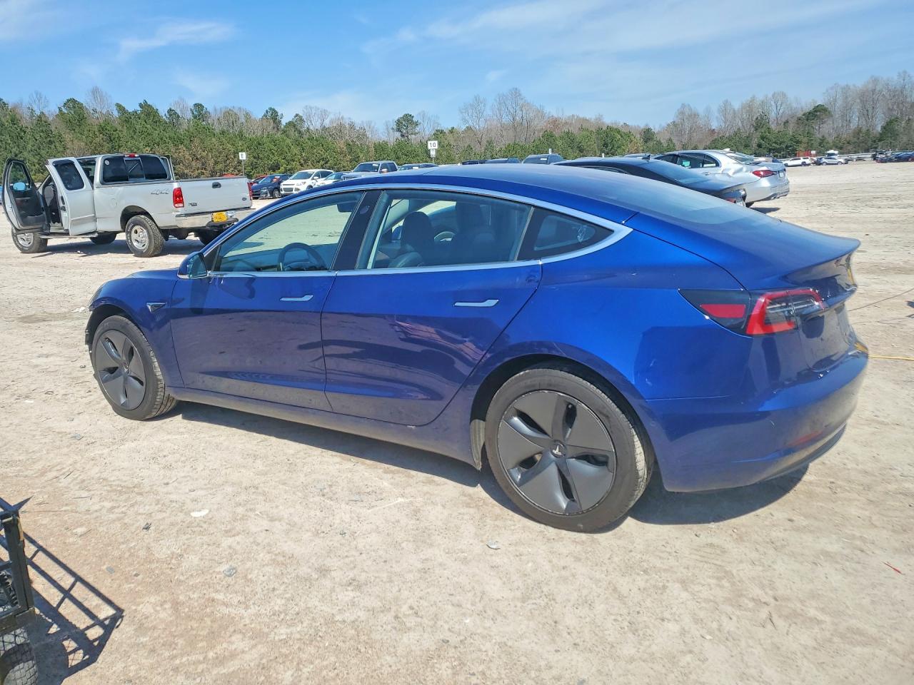2018 TESLA MODEL 3 photo 2