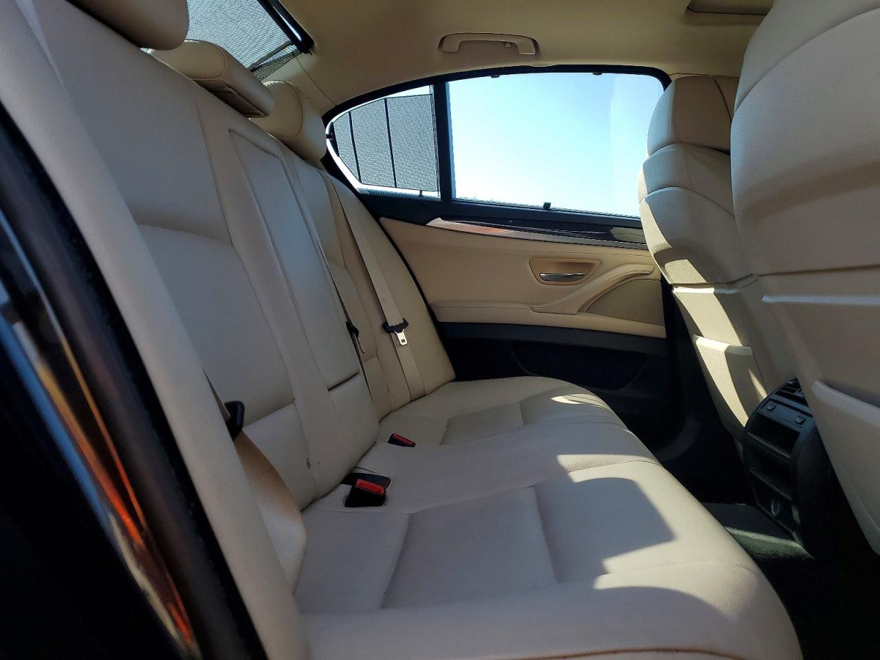 2011 BMW 550 I photo 19