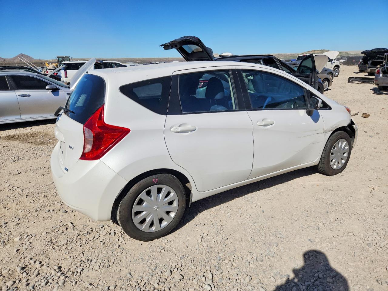 2016 NISSAN VERSA NOTE SV photo 3