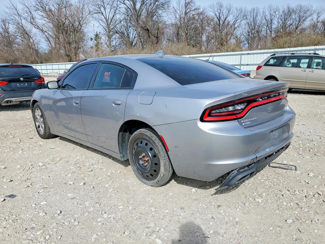 2016 DODGE CHARGER SXT photo 4