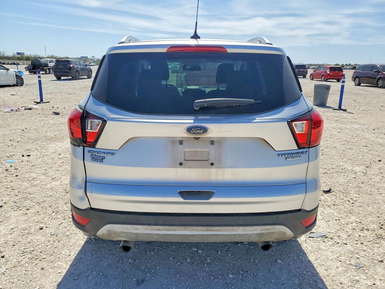 2019 FORD ESCAPE TITANIUM photo 11