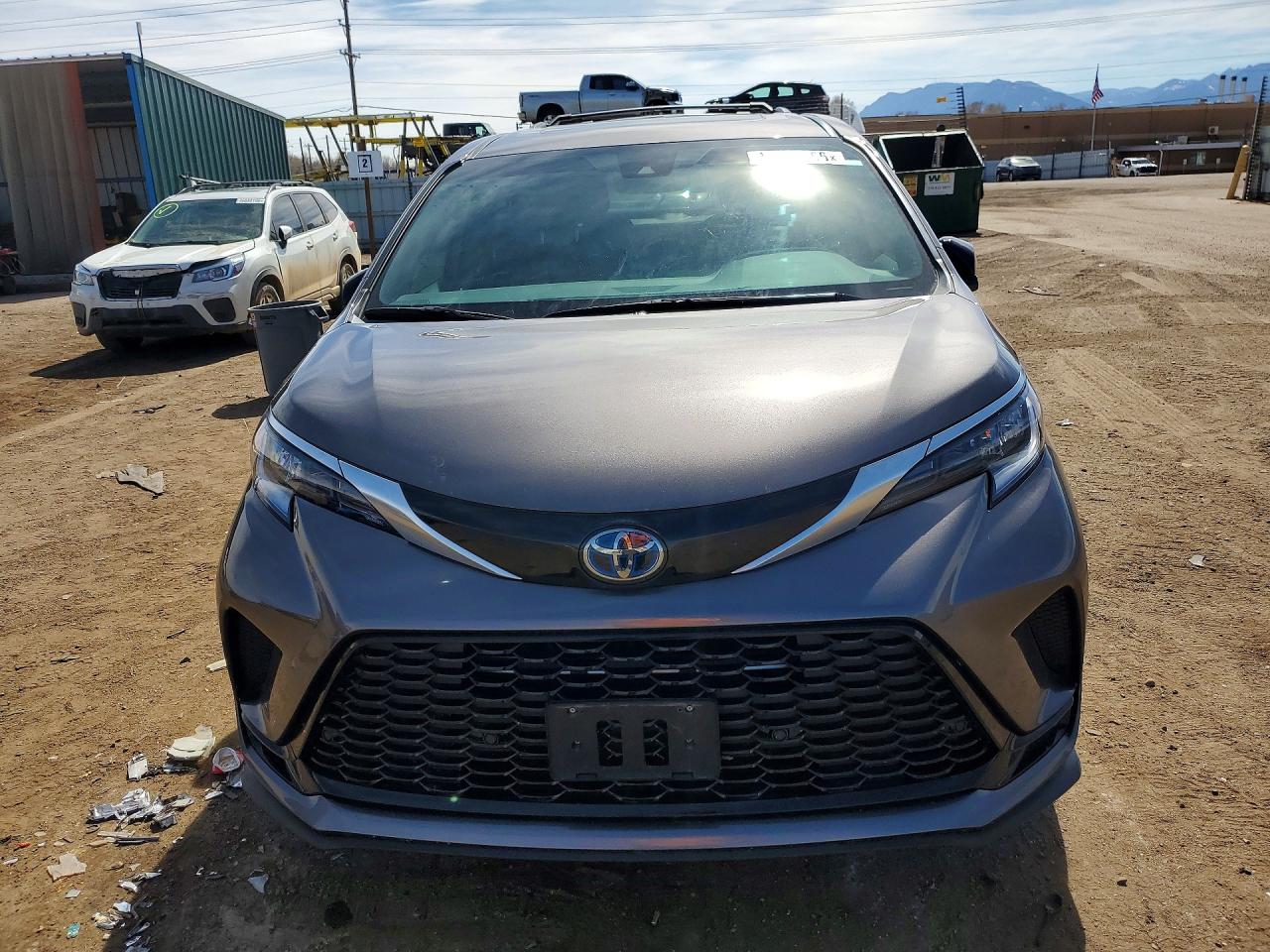 2022 TOYOTA SIENNA XSE 7-PASSENGER photo 5