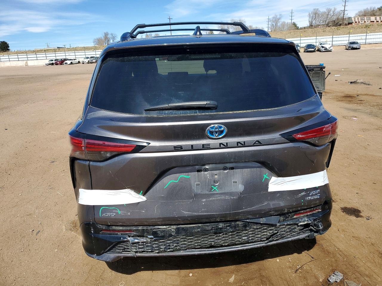 2022 TOYOTA SIENNA XSE 7-PASSENGER photo 6