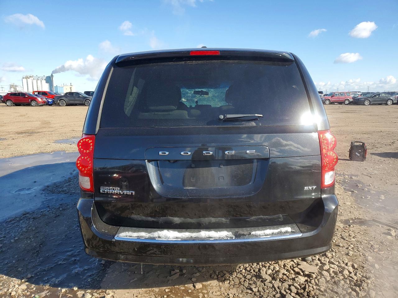 2015 DODGE GRAND CARAVAN SXT photo 6