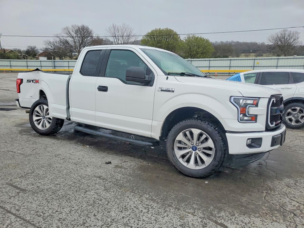 2017 FORD F150 SUPER CAB photo 4