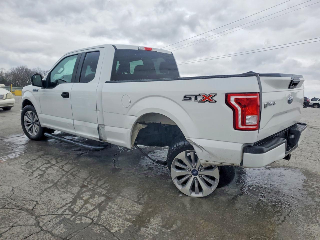 2017 FORD F150 SUPER CAB photo 2