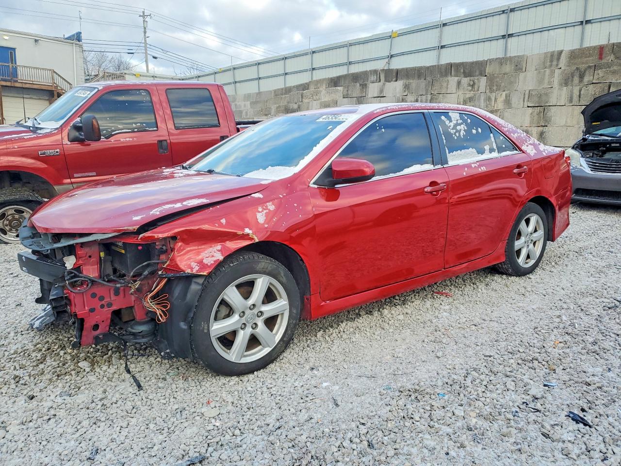 2014 TOYOTA CAMRY
