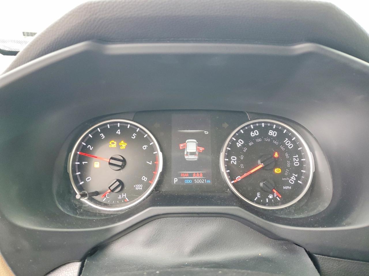 2022 TOYOTA RAV4 LE photo 9