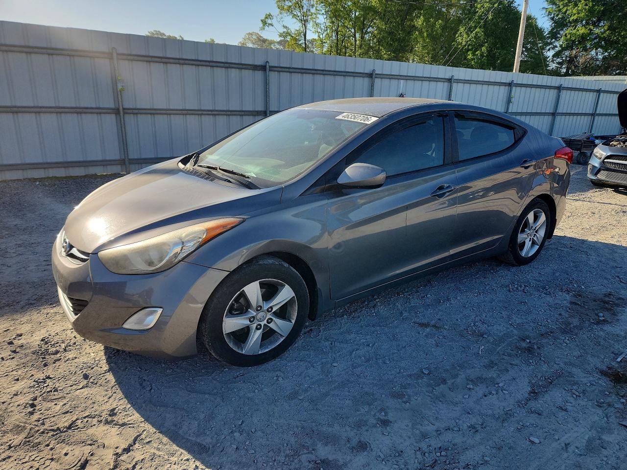 2013 HYUNDAI ELANTRA