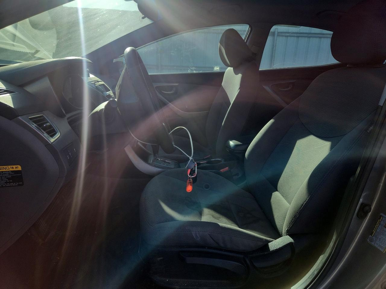 2013 HYUNDAI ELANTRA GLS photo 19