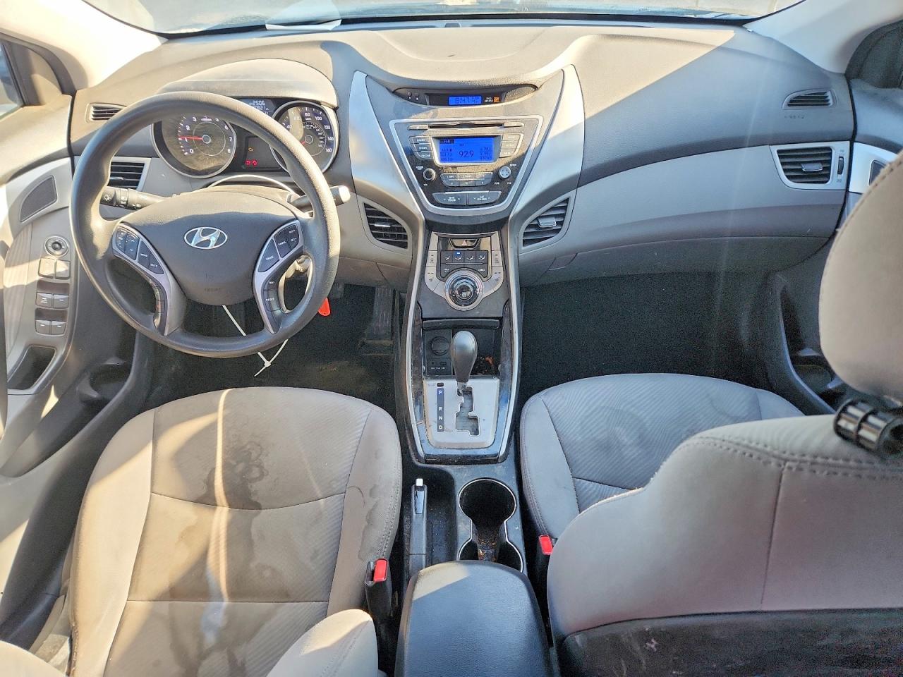 2013 HYUNDAI ELANTRA GLS photo 22