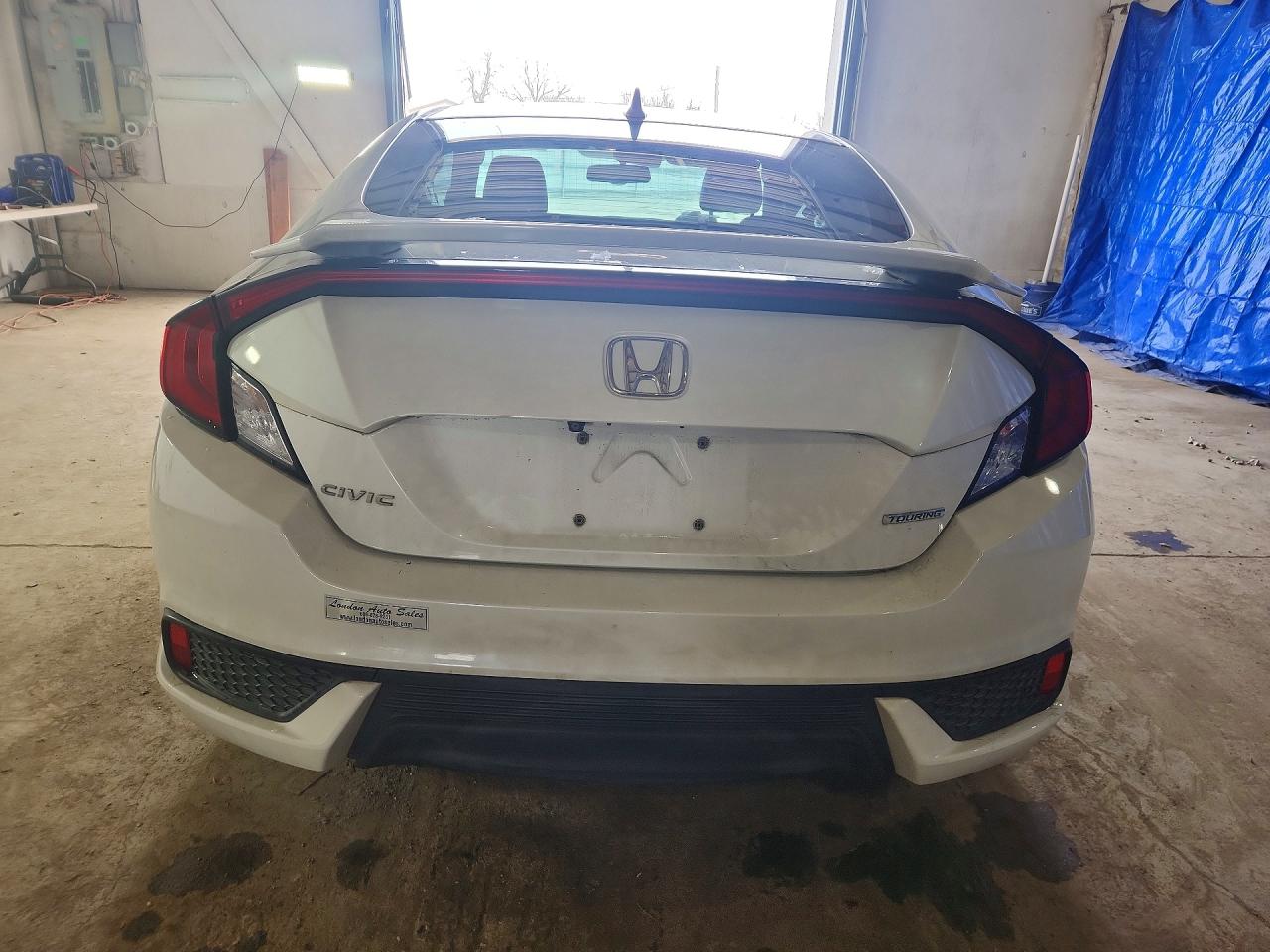 2017 HONDA CIVIC TOURING photo 11