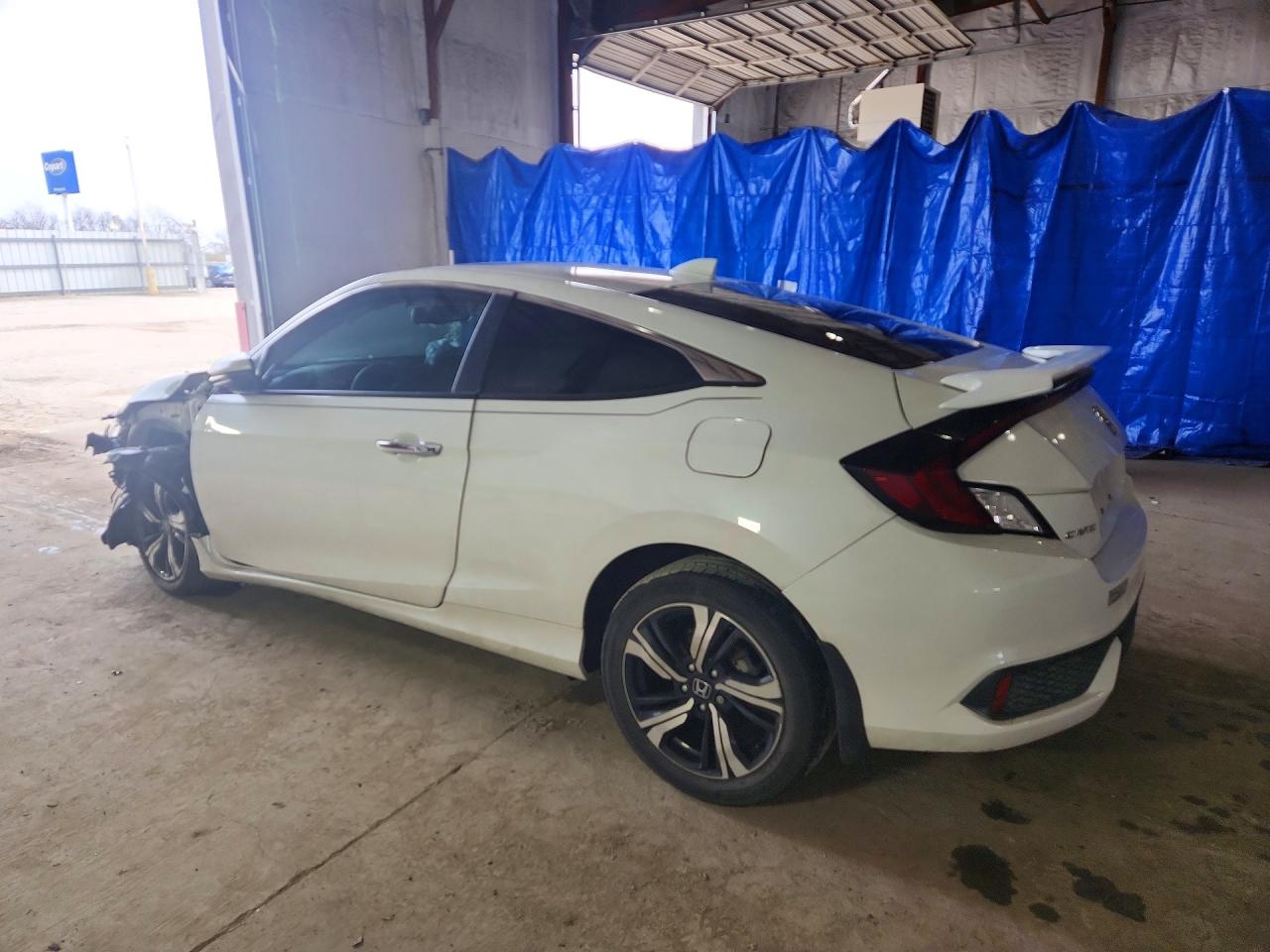 2017 HONDA CIVIC TOURING photo 3