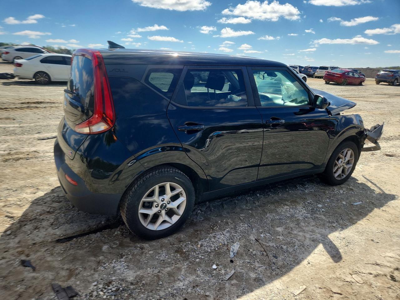 2020 KIA SOUL S photo 5