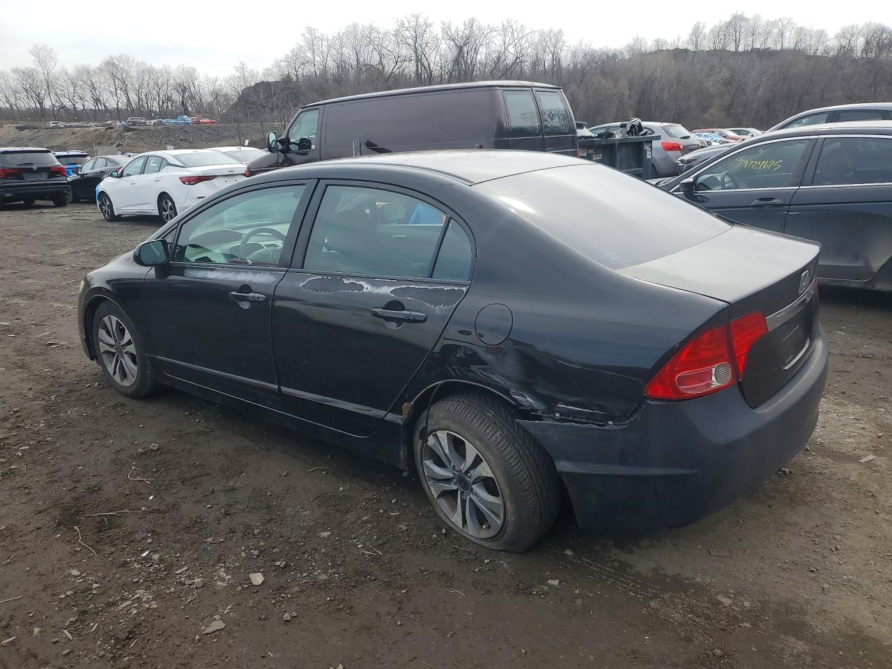 2010 HONDA CIVIC LX photo 3