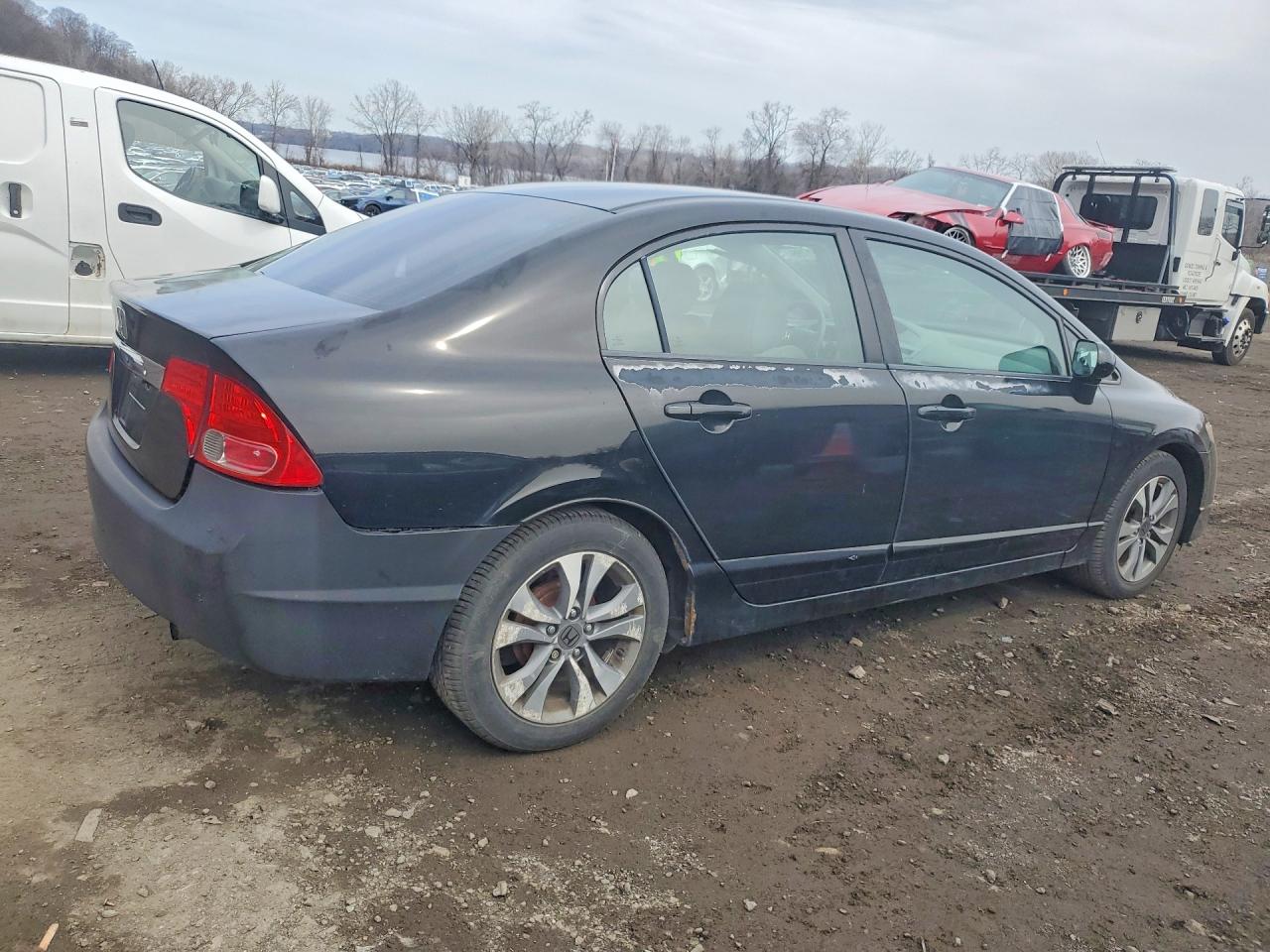 2010 HONDA CIVIC LX photo 5