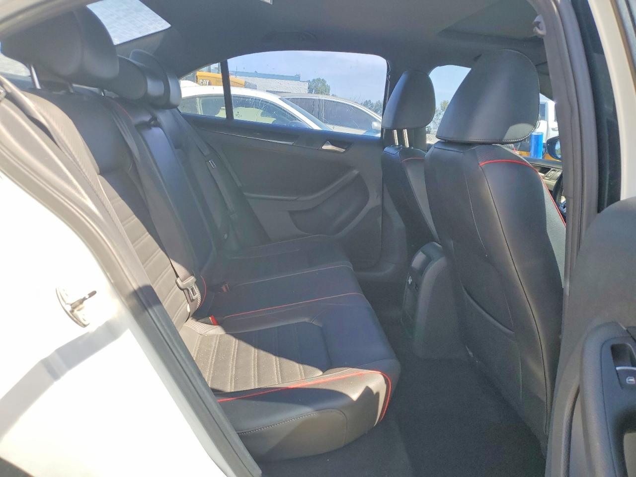 2014 VOLKSWAGEN JETTA GLI photo 10