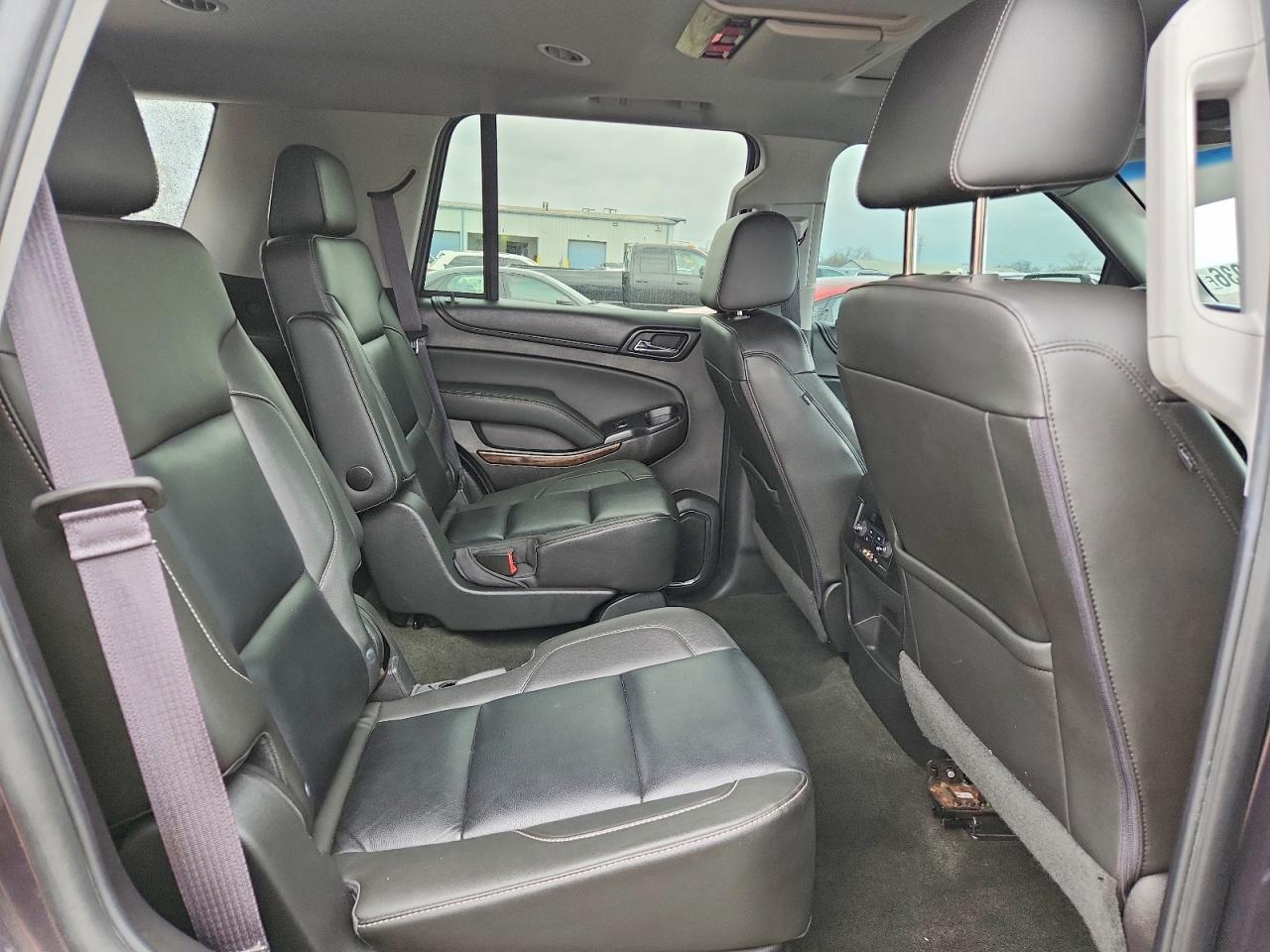 2016 CHEVROLET TAHOE K1500 LT photo 11