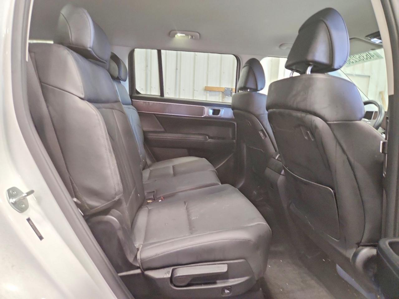 2025 HYUNDAI SANTA FE SEL photo 28