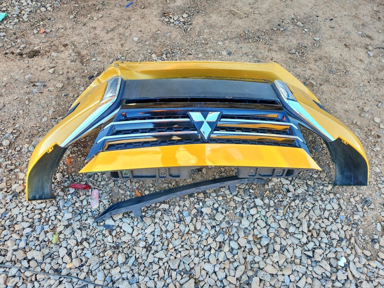 2024 MITSUBISHI MIRAGE ES photo 12