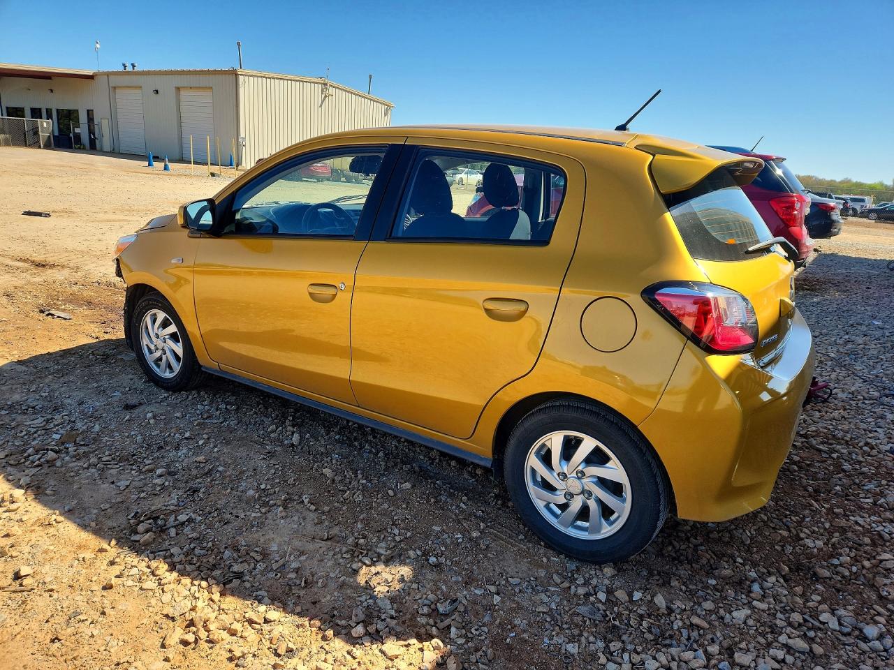 2024 MITSUBISHI MIRAGE ES photo 2