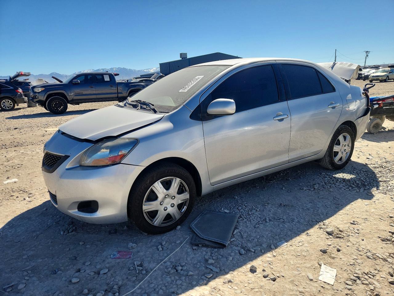 2010 TOYOTA YARIS