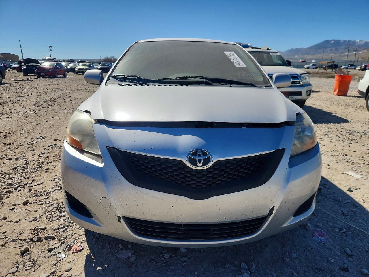 2010 TOYOTA YARIS BASE photo 5