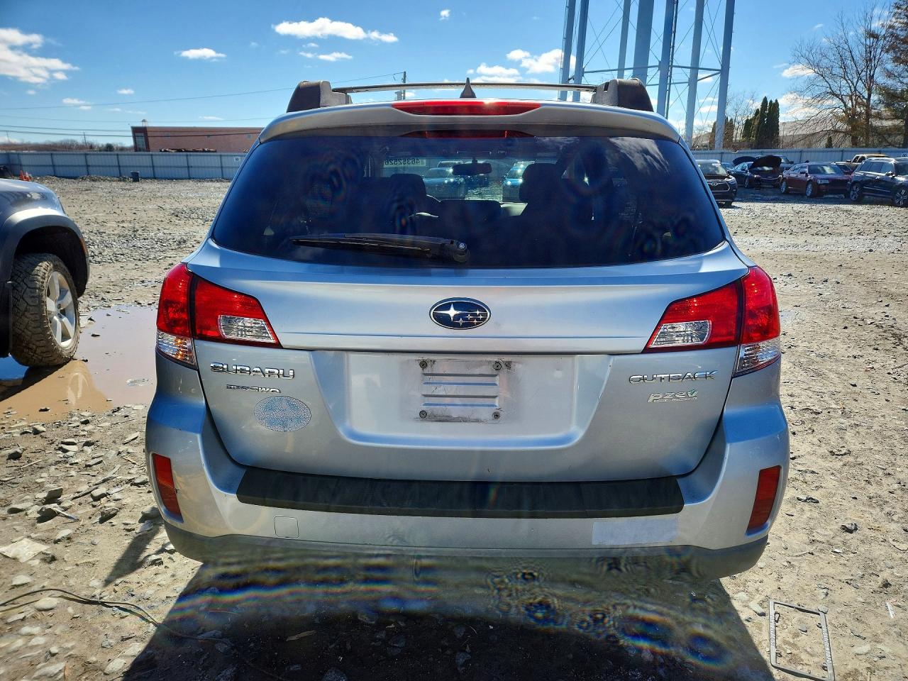 2014 SUBARU OUTBACK 2.5I PREMIUM photo 11