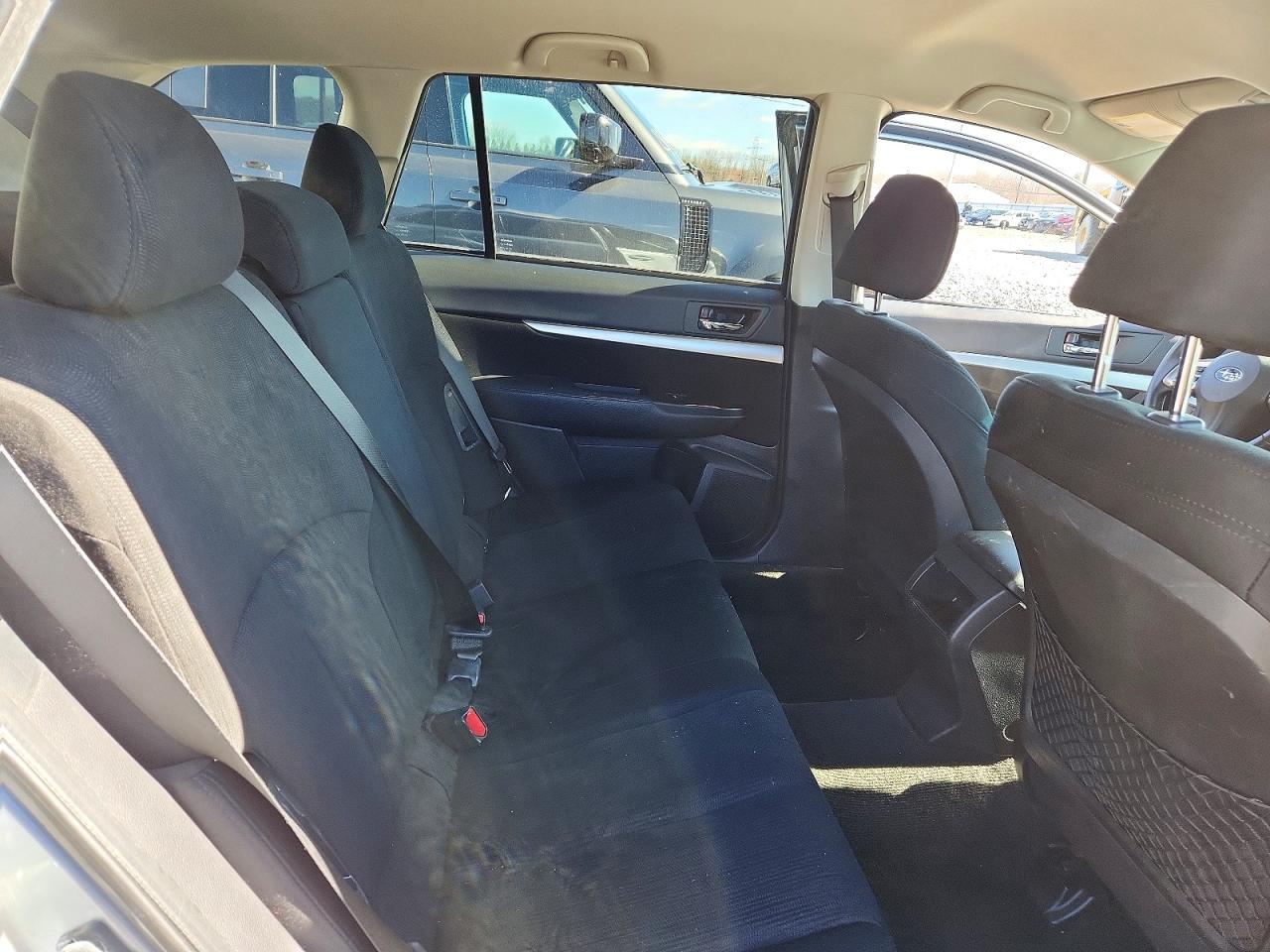 2014 SUBARU OUTBACK 2.5I PREMIUM photo 21
