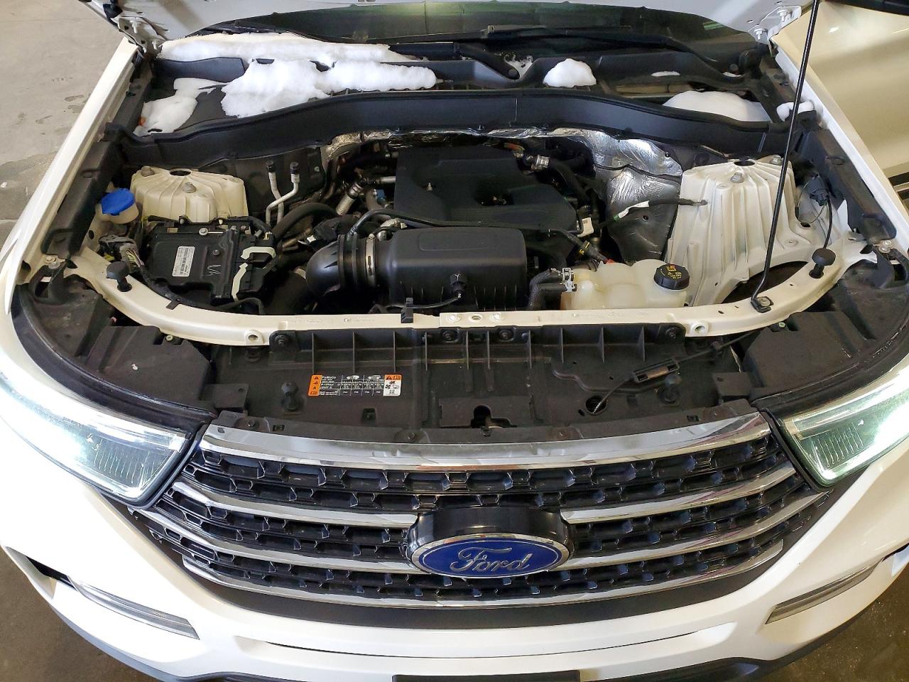 2020 FORD EXPLORER XLT photo 23