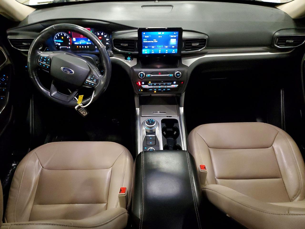 2020 FORD EXPLORER XLT photo 15