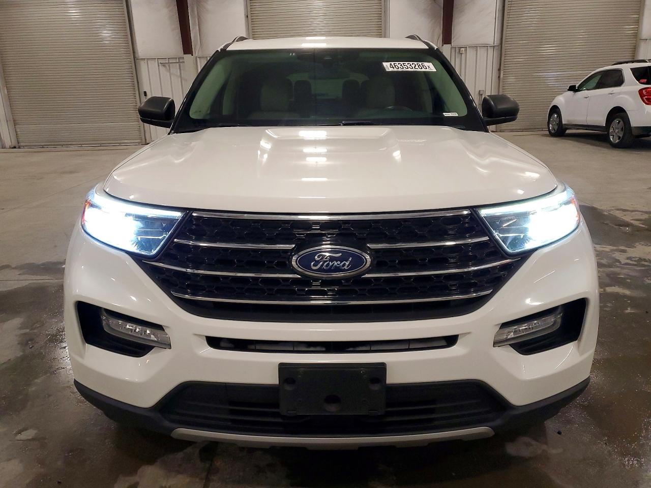 2020 FORD EXPLORER XLT photo 9