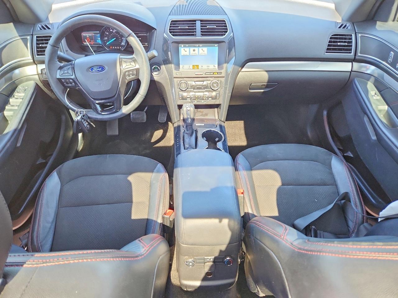 2018 FORD EXPLORER XLT photo 22