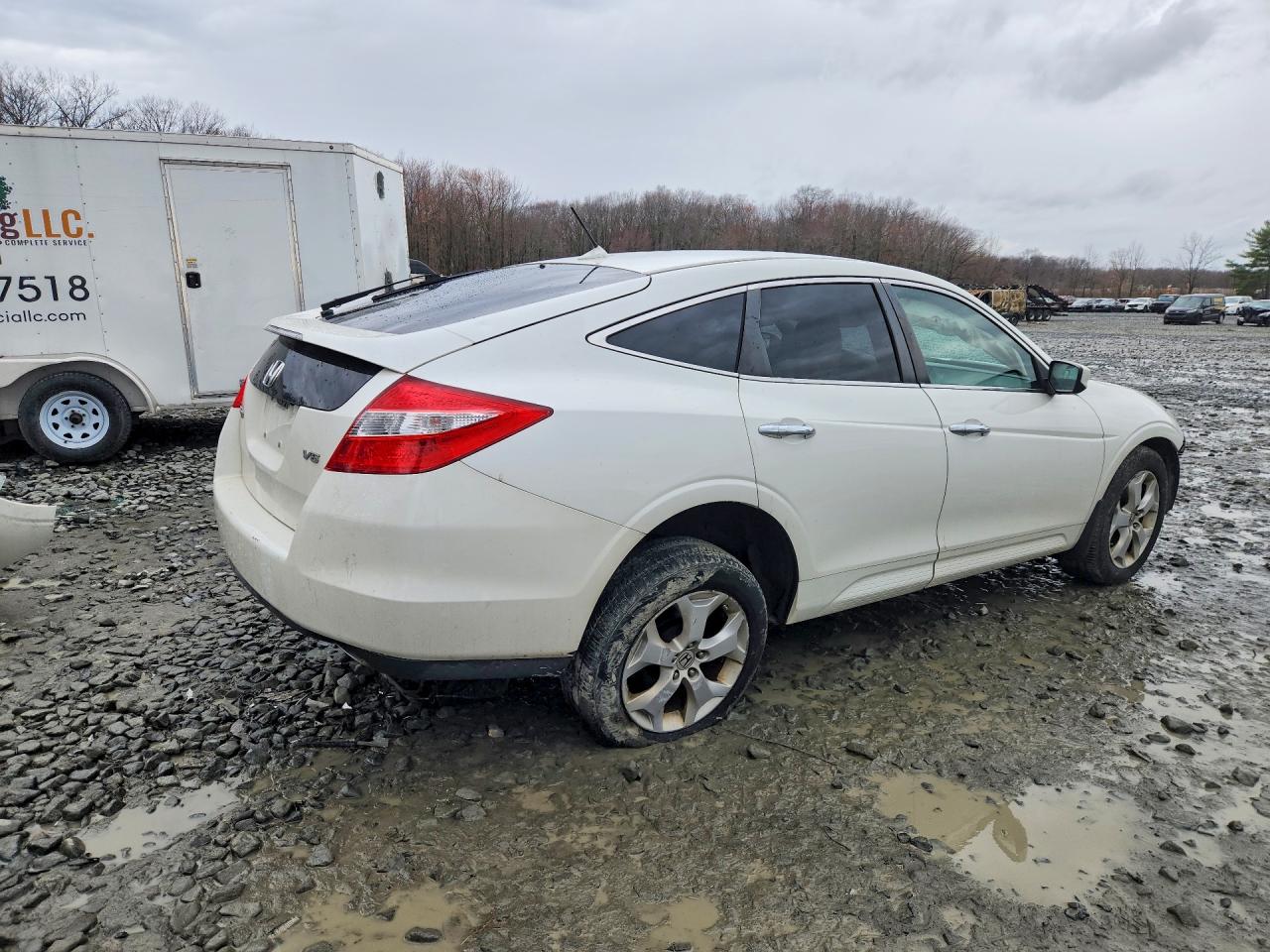 2012 HONDA CROSSTOUR EXL photo 3