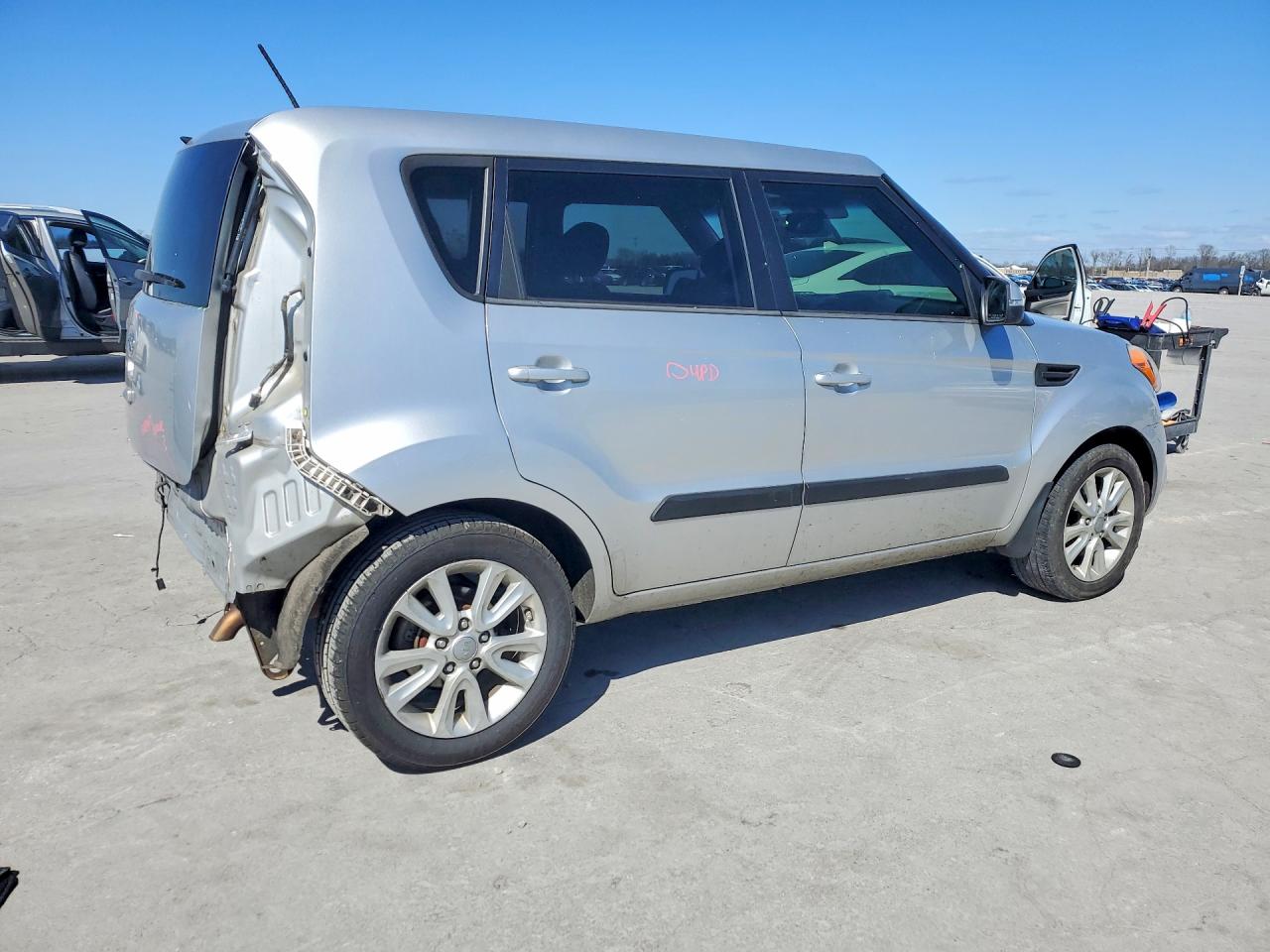 2012 KIA SOUL + photo 5