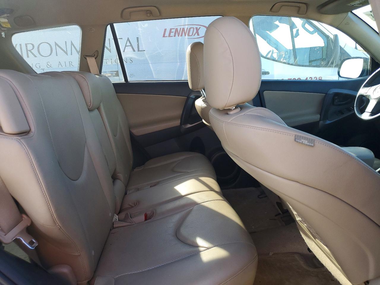 2012 TOYOTA RAV4 LIMITED photo 31