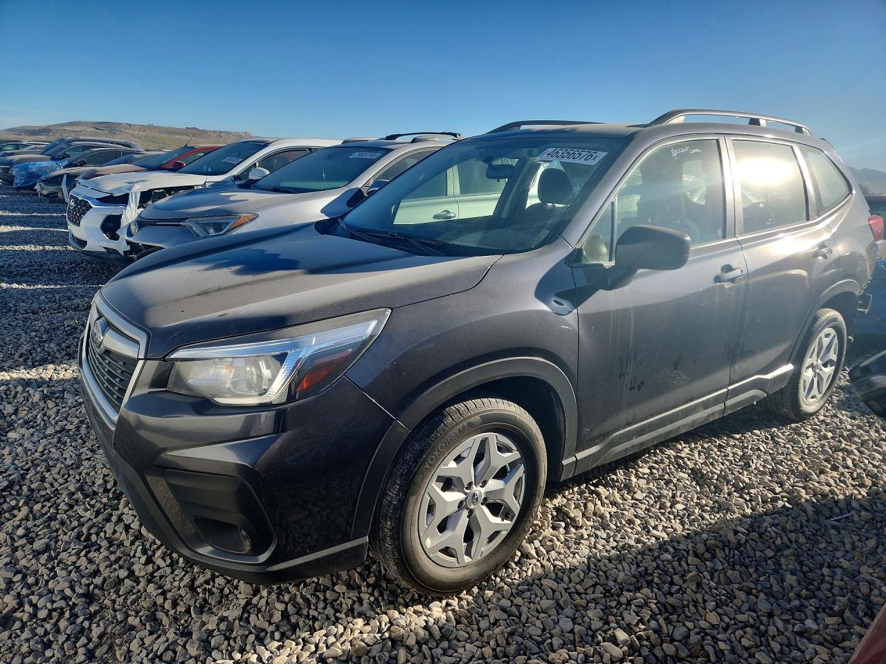 2019 SUBARU FORESTER photo 2